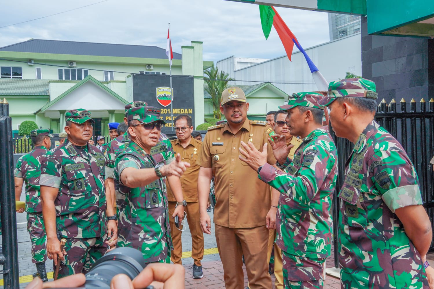 Besok, 1000 Personel Diturunkan Bersihkan Sungai Deli