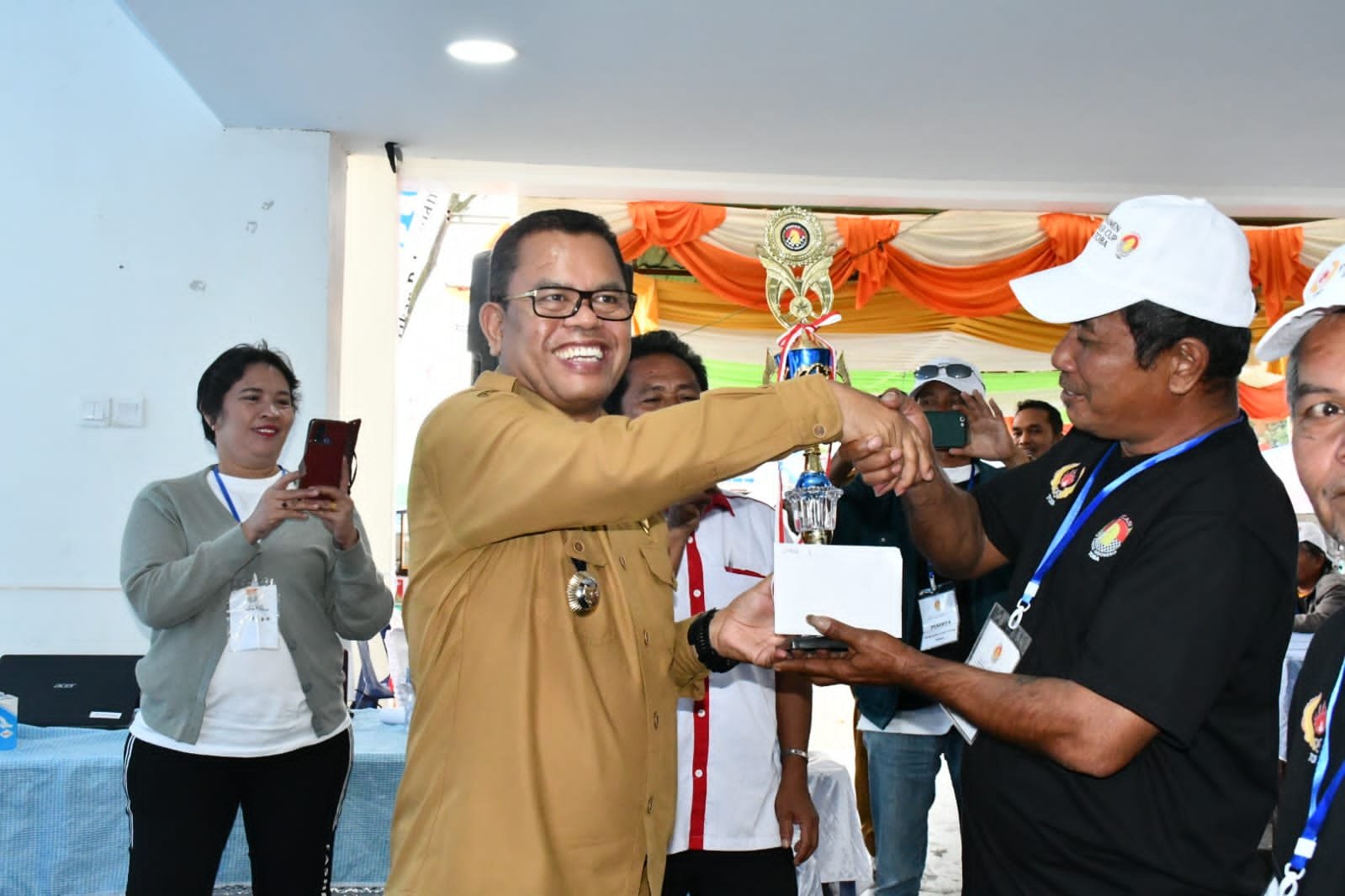 Bupati Toba: Filosofi Catur Tidak Mudah Menyerah