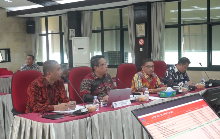 Pj. Wako T. Tinggi Sampaikan Capaian Kinerja Tri Wulan di Kemendagri