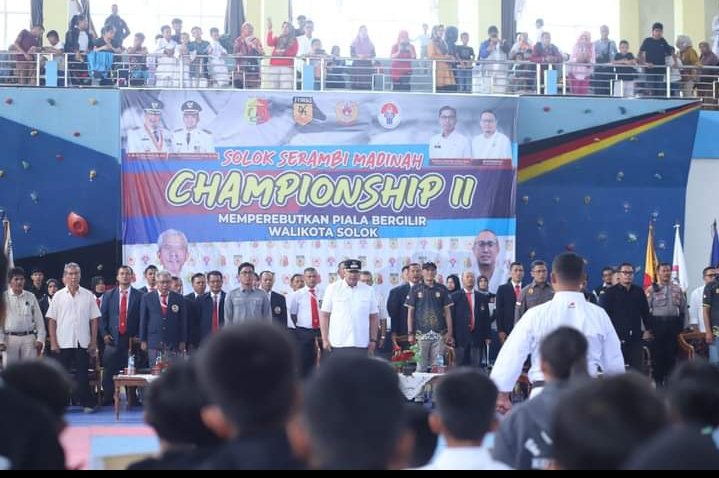 Wako Solok Buka Kejuaraan Karate Solok Serambi Madinah Championship II Tingkat Sumatera Barat