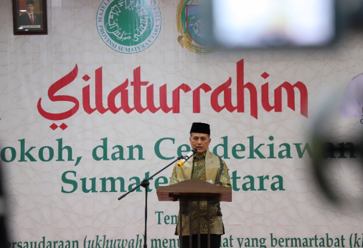 Tutup Silaturahmi Ulama dan Cendikiawan Muslim Sumut Ijeck Ajak Jaga Kebersamaan Seluruh Umat