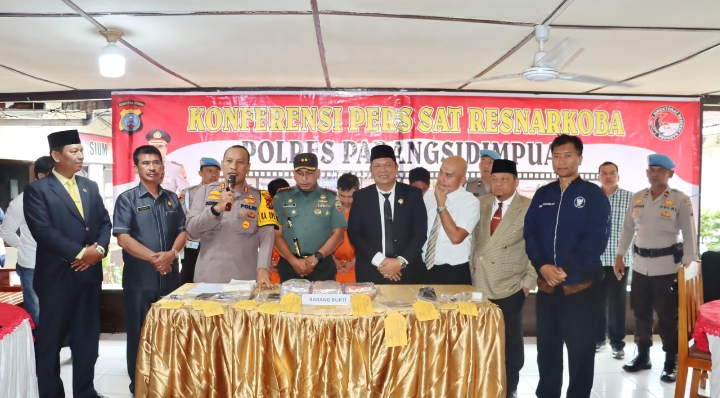 AKBP Dudung Setyawan Unjuk Gigi,Ukir Sejarah Penangkapan Peredaran Sabu dengan BB 3 Kg Lebih di Padangsidimpuan