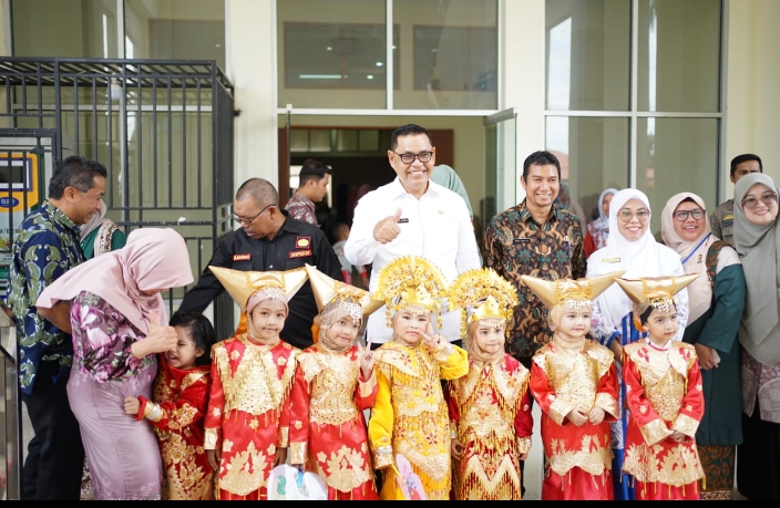 Bupati Solok Membuka Secara Resmi Rangkaian Lomba Peringatan HUT HIMPAUDI Ke-18