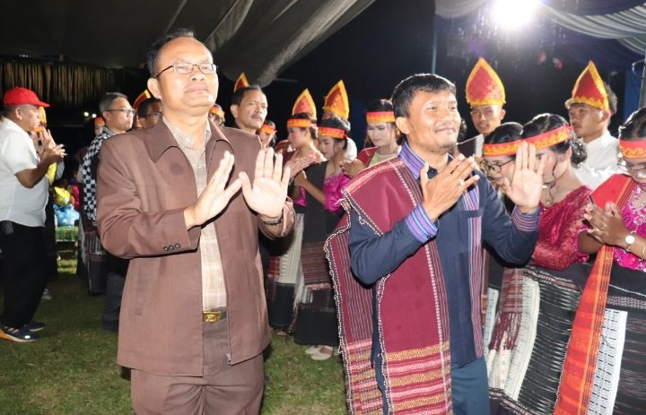 Wakil Bupati Toba Sampaikan Terimakasih Untuk Naposo yang Lestarikan Budaya