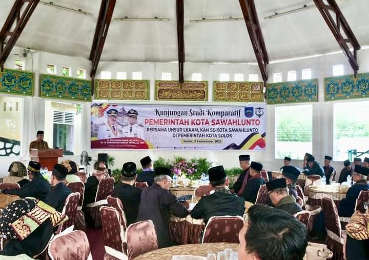 Wako Sawahlunto Pimpin Pemko Bersama LKAAM dan KAN Kunkerbke Kota Solok