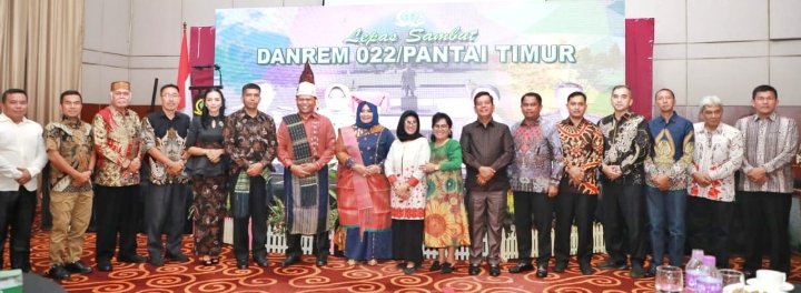 Pisah Sambut Dandrem 022/PT, Bupati Simalungun Berharap Kolaborasi dan Sinergitas Tetap Terjalin Dengan Harmonis