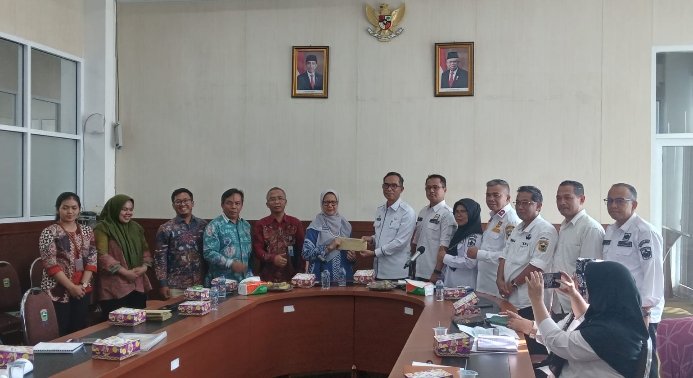 Sekda Kabupaten Solok Menghimbau Setiap Kepala OPD Agar Menyampaikan Data-Data yang Diminta Oleh Tim BPKP
