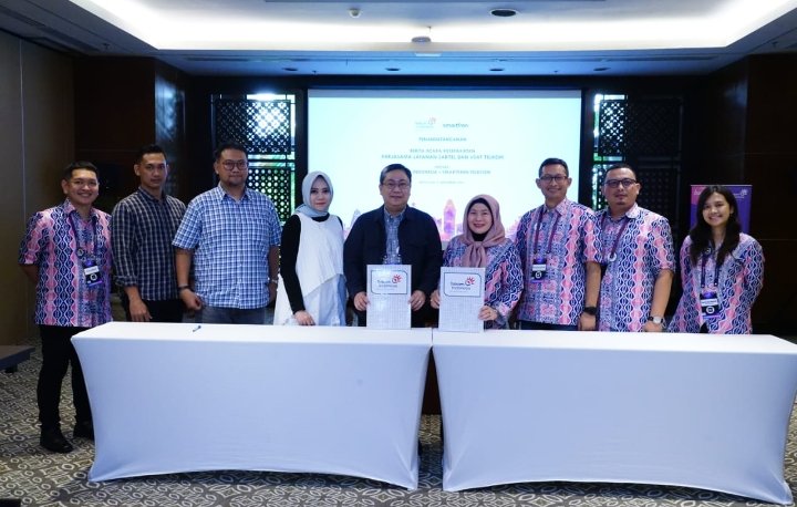 Smartfren Business Bekerja Sama dengan Telkomsat untuk Berikan Layanan Starlink di Wilayah 3T