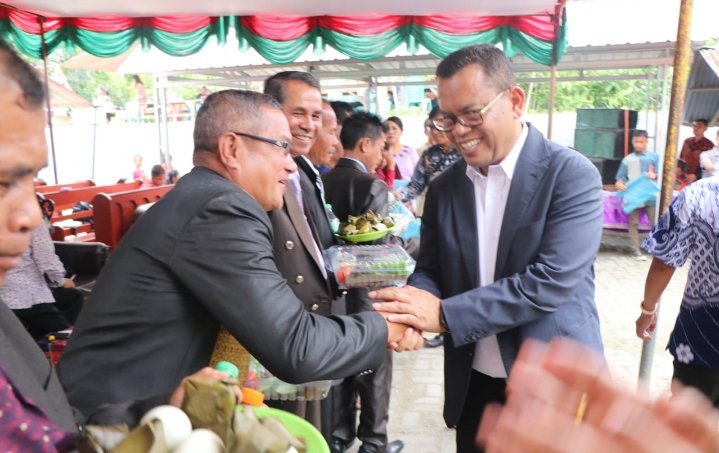 Pesan Bupati Toba Untuk Jemaat HKBP Maranatha Silamosik