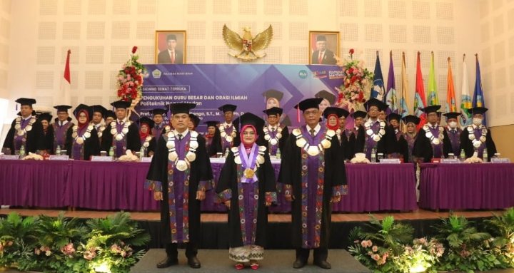 Politeknik Negeri Medan Kukuhkan 2 Guru Besar Prof Roslina dan Prof Arridina