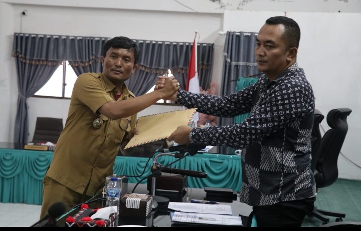 Bupati Toba Sampaikan 29 Jawaban dan Tanggapan Atas Pandangan Umum Fraksi DPRD