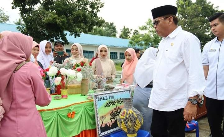 Bupati Madina Hadiri Festival Eksplorasi Kultur di Stain Madina, Sukhairi Nasution: Anak Muda Harus Bisa Berbisnis
