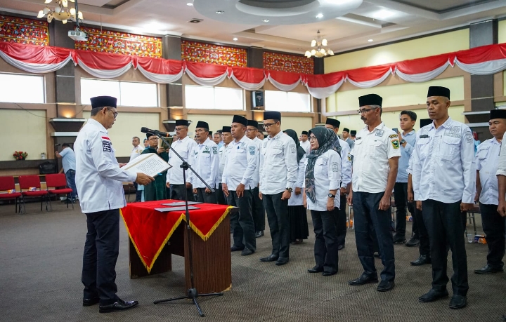 Pelantikan dan Pengambilan Sumpah 16 Orang Penjabat (PJ) Walinagari di Lingkungan Pemerintah Kabupaten Solok Tahun 2023