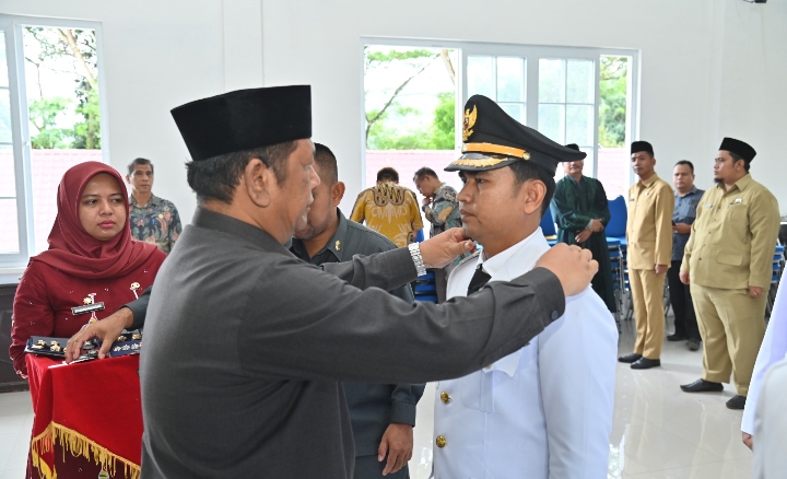 Walikota Irsan Efendi Nasution Lantik Pejabat Eselon II, III, IV di Lingkup Pemerintah Kota Padangsidimpuan