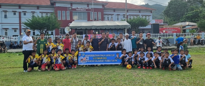 Buka Turnamen Sepakbola U-13, Kalapas Kelas IIB Padangsidimpuan Kanwil Kemenkumham Sumut Jaga Silaturahmi dengan Masyarakat