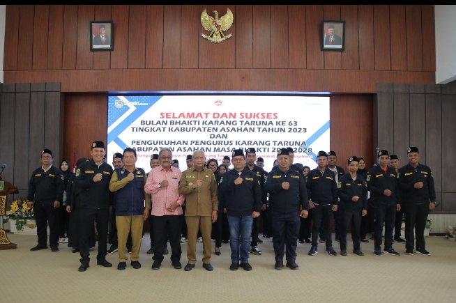 Bupati Asahan Kukuhkan Karang Taruna Kabupaten Asahan Masa Bhakti 2023-2028