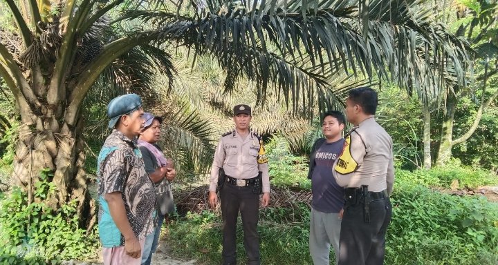 2 Polsek Pulau Raja Sosialisasi Tentang Karhutla