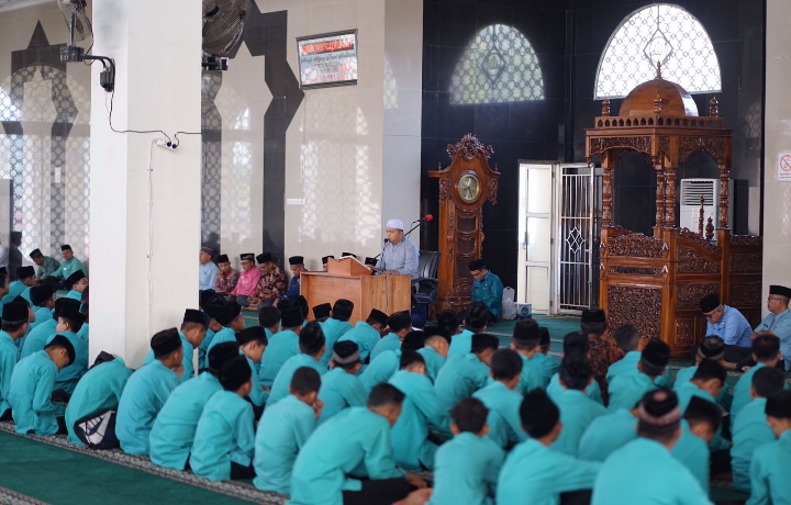 Memperingati Maulid Nabi Muhammad SAW Tahun 1445 H Kabupaten Solok Gelar Tabligh Akbar