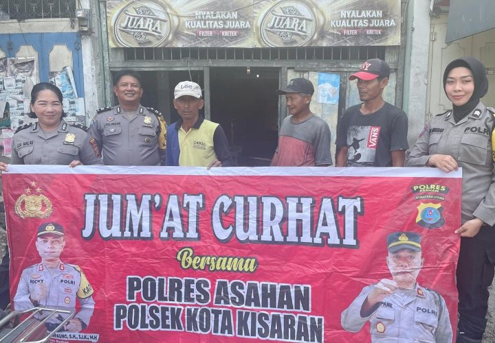 Personil Polsek Kota Kisaran Timur Gelar Jumat Curhat Bersama Dengan Warga Jalan Imam Bonjol