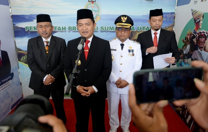 Lantik Pj Walikota Padangsidimpuan,   Pj Gubernur Hassanudin Minta Agar Bekerja Lebih CepatÂ