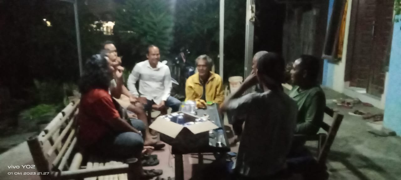 Caleg DPRDSU Dapil Sumut III, Safrizal bersama Anggota WAG Sosial Ala Kadar Menjenguk Ketua LSM Sidik Perkara