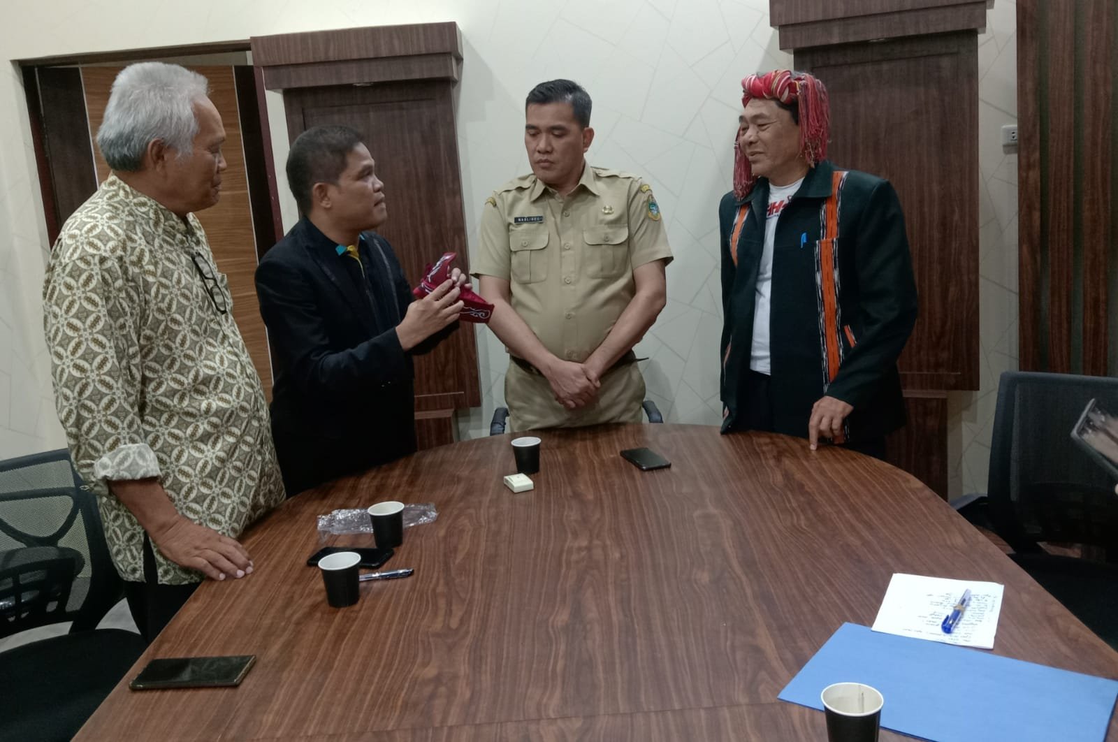 Hari Ulos Nasional di Prapat Dapat Dukungan dari Dinas Koperasi dan UKM Provinsi Sumut