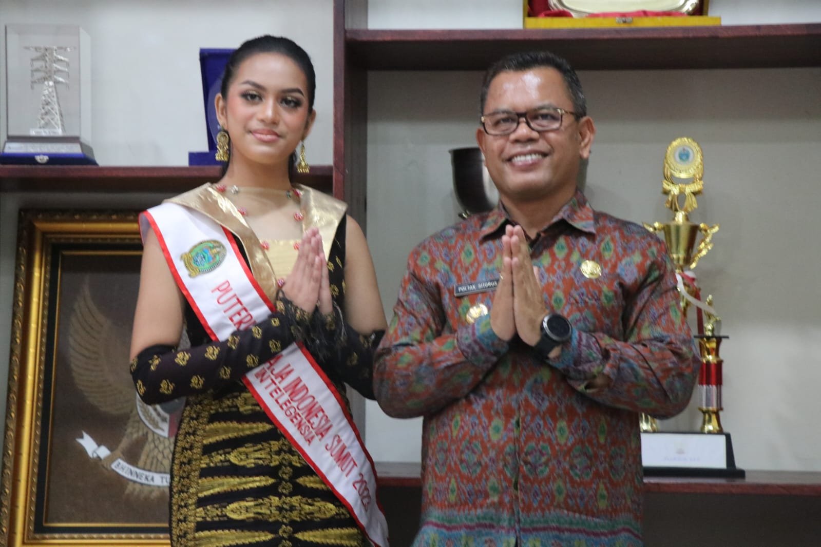 Bupati Toba Minta Putri Batik Remaja Indonesia dari Sumut Ceritakan Filosofi Batak Naraja