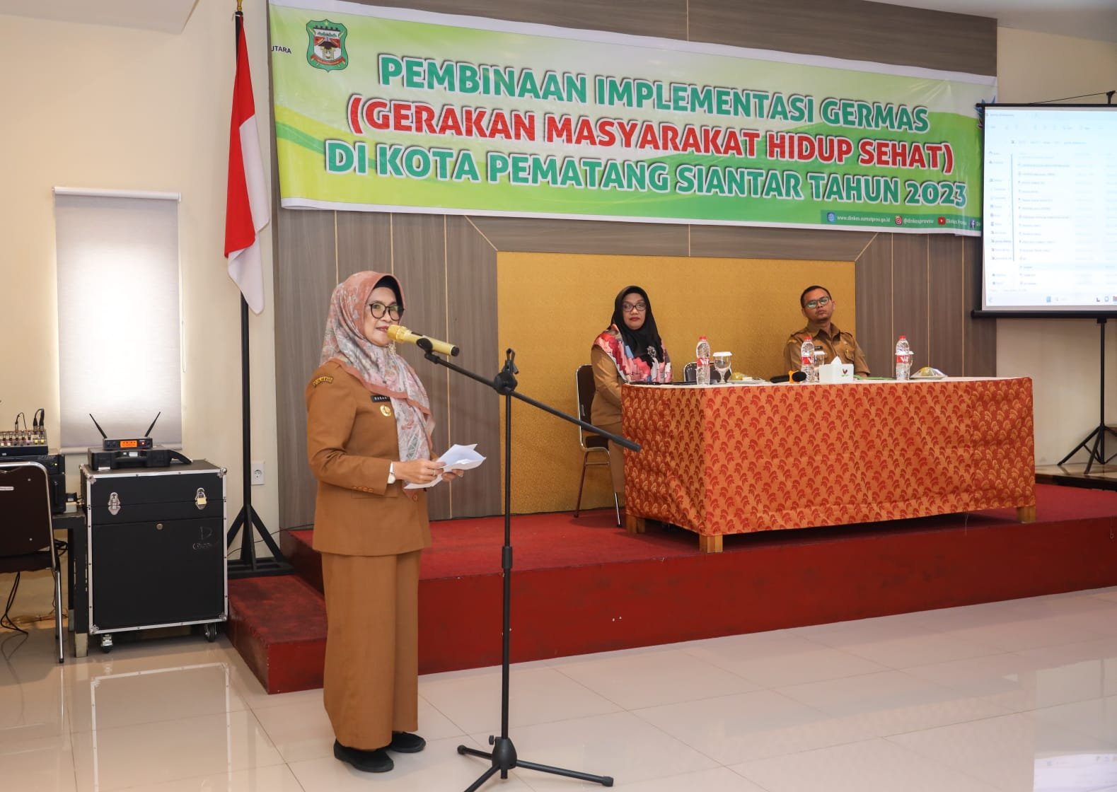 Wali Kota membuka kegiatan Pembinaan Implementasi Gerakan Masyarakat Hidup Sehat (GERMAS)