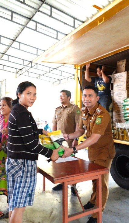 Warga Medan Kota Antusias Sambut Pasar Murah Keliling