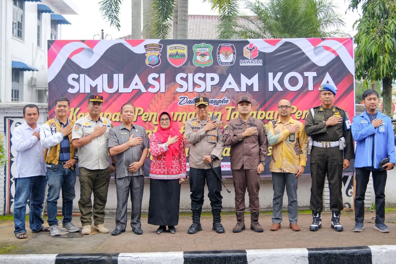 Wali Kota menghadiri Simulasi Sistem Pengamanan (Sispam) Kota dalam Rangka Kesiapan Pengamanan Tahapan Pemilu Serentak Tahun 2023
