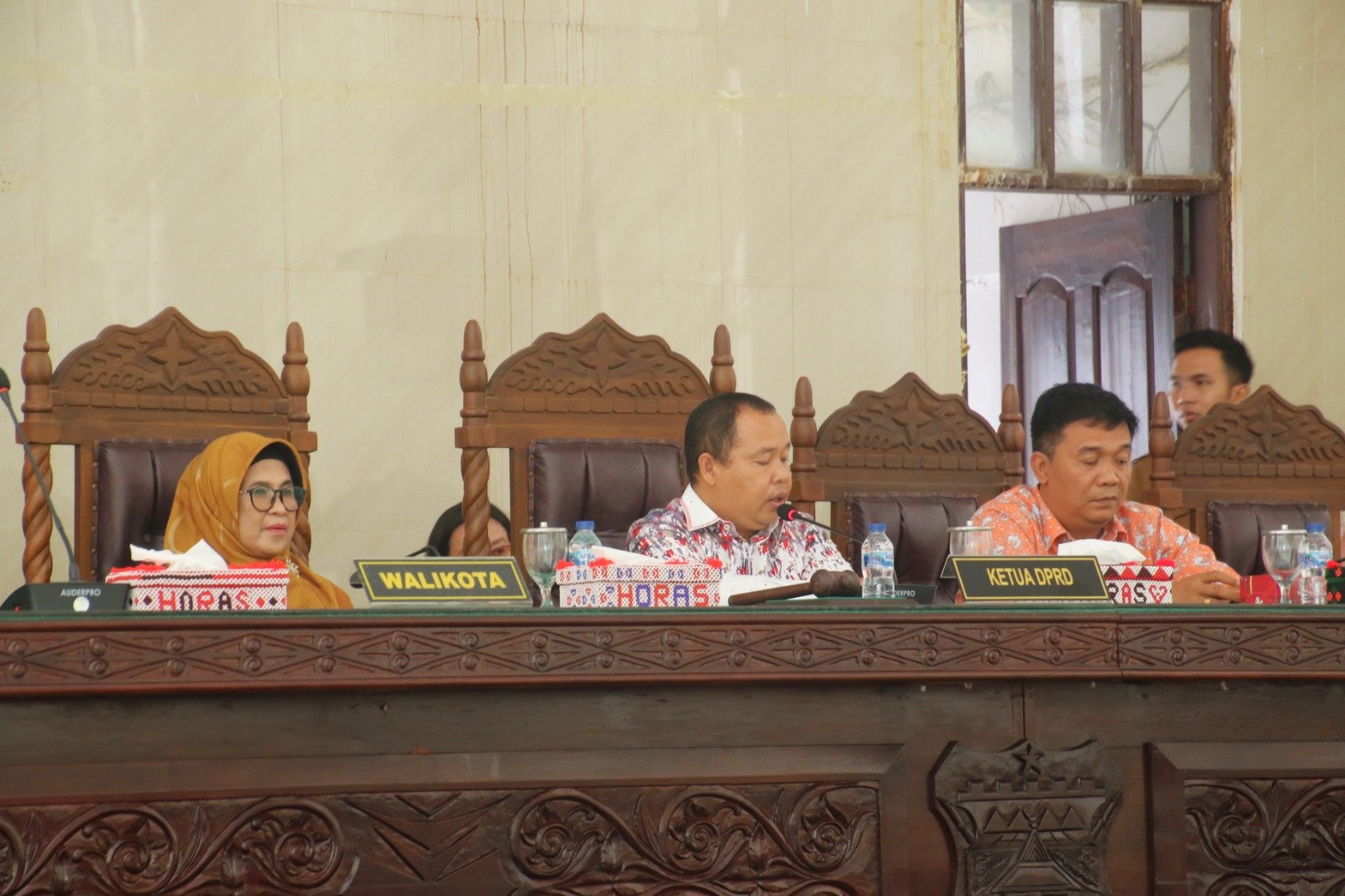 Wali Kota Pematang Siantar menghadiri Pembukaan Rapat Paripurna VIII Pembahasan Ranperda Pajak Daerah