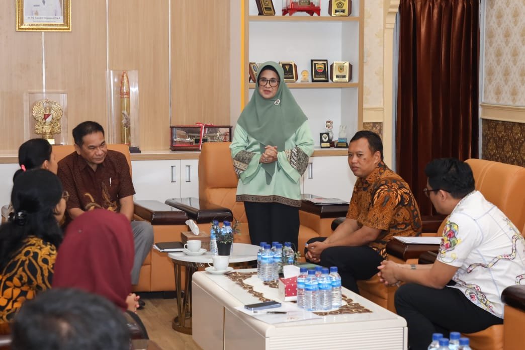 Wali Kota menghadiri acara Exit Meeting dengan Tim BPK RI Perwakilan Sumut