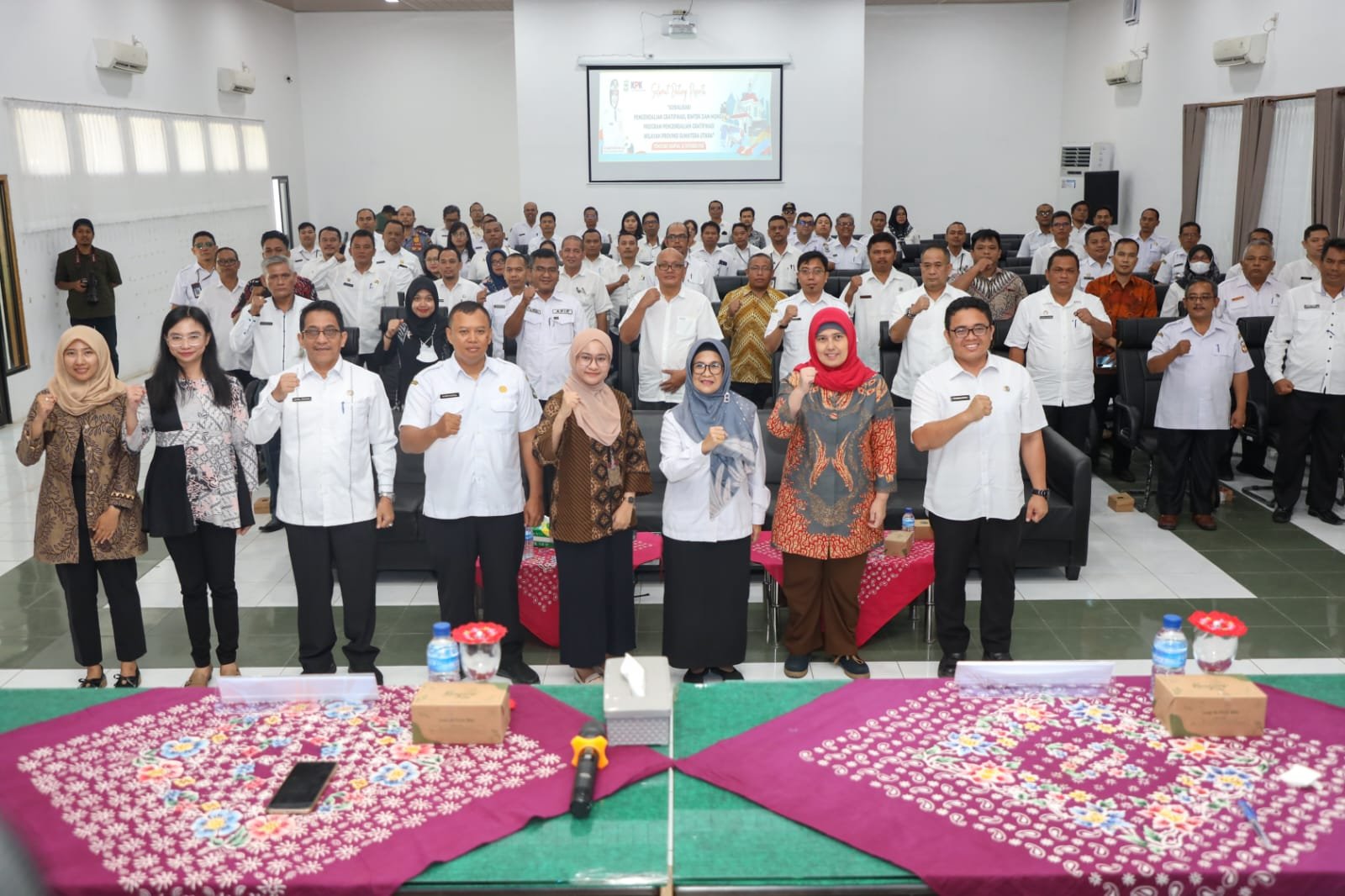 Wali Kota menghadiri Sosialisasi Pengendalian Gratifikasi, Bimtek, dan Monitoring Evaluasi (Monev)