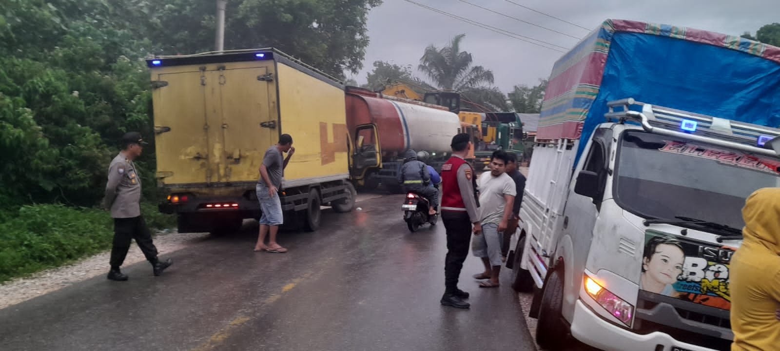 Personil Polres Pakpak Bharat Rutinkan Razia Perbatasan di Rawan Kamtibmas