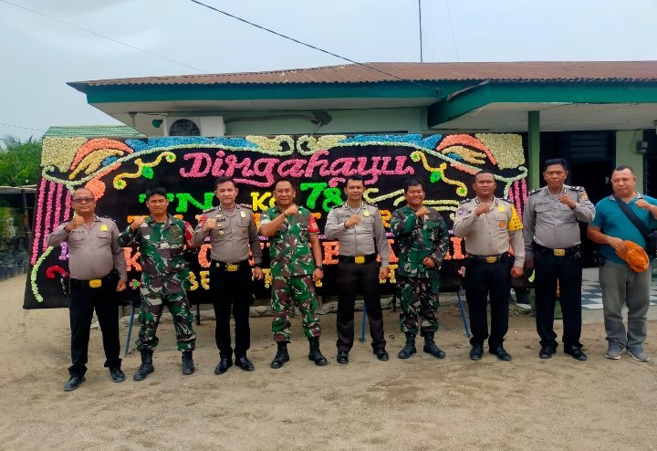 Dalam Rangka HUT TNI ke-78, Polsek Bilah Hilir Sambangi Markas Koramil 09 Negerilama