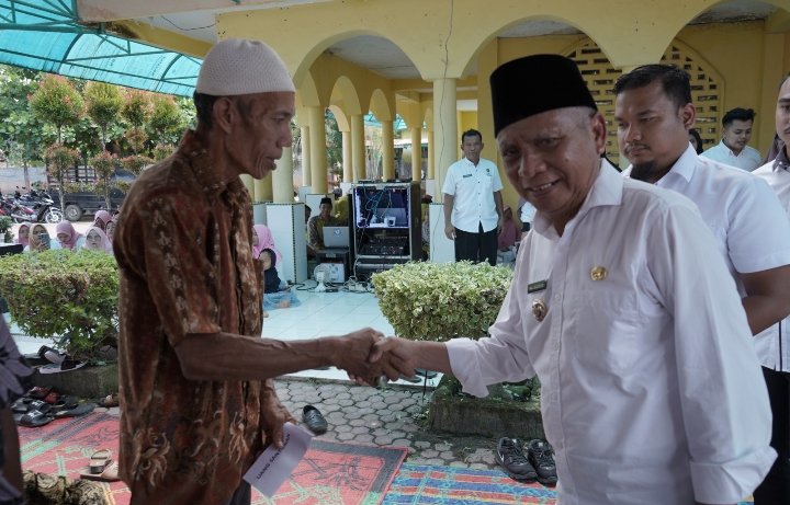 Bupati Asahan Pengajian Akbar di Masjid Istiqamah Pulau Rakyat