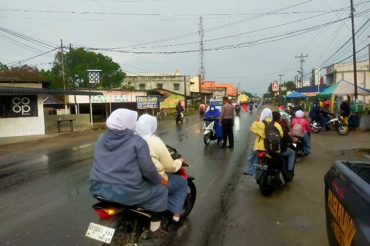 Personel Polsek Pulau Rakyat Gatur Pagi