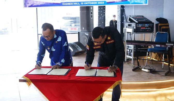 Kerja Sama Daerah Antara Pemerintah Kabupaten Solok bersama Pemerintah Kabupaten Kampar Ditanda Tangani