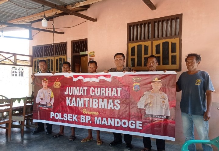 Polsek Bandar Pasir Mandoge Rangkul Masyarakat di Jumat Curhat