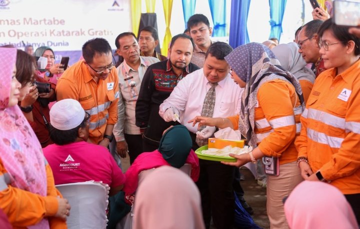 PT AR Kembali Gelar Operasi Mata Katarak dengan Target Seribu, Bupati Tapsel Dolly Pasaribu Beri Apresiasi