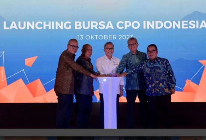 Resmikan Bursa CPO, Mendag Zulkifli Hasan: Terobosan Perbaiki Tata Kelola Perdagangan CPO di Indonesia