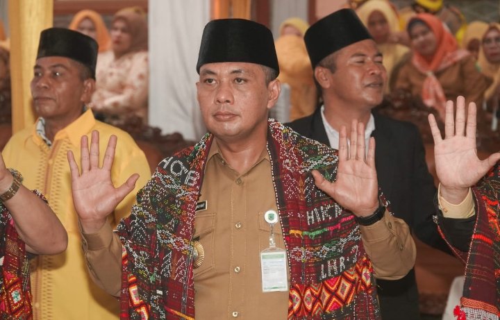 Bupati Paluta hadiri Pelantikan Pengurus Lembaga Adat dan Budaya diKecamatan Halongonan, Ini Harapan Andar Amin Harahap