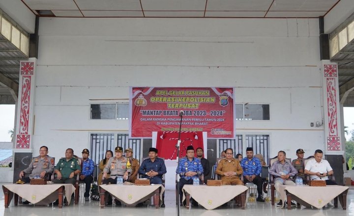 Kepolisian Resort Pakpak Bharat Apel Gelar Pasukan Operasi Mantap Brata 2023-2024