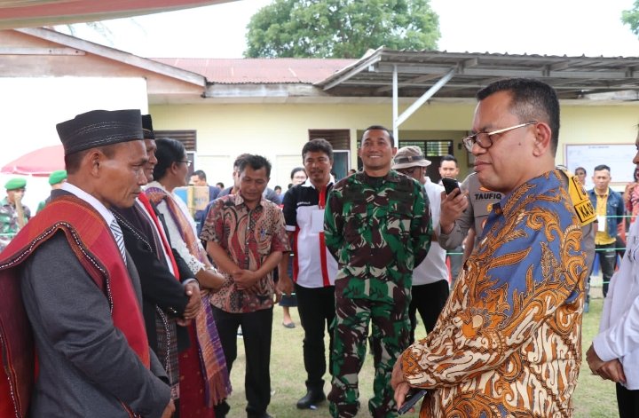 Pilkades Serentak di Toba, Bupati : Siapapun yang Menang, Kita Semua Harus Bergembira