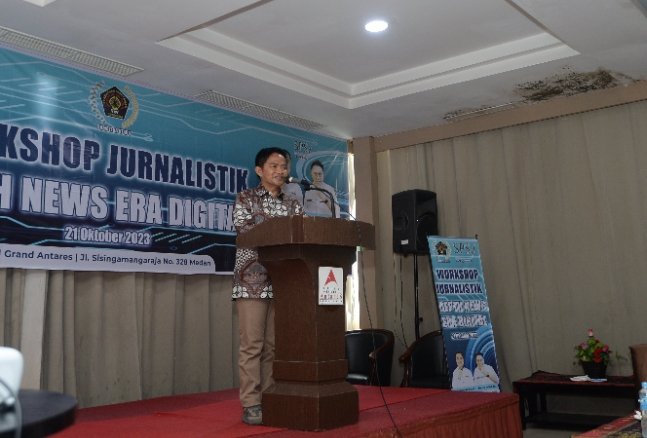 Buka Workshop Jurnalistik,   Pj Gubernur Hassanudin Yakini Media Cetak Miliki Segmen Sendiri