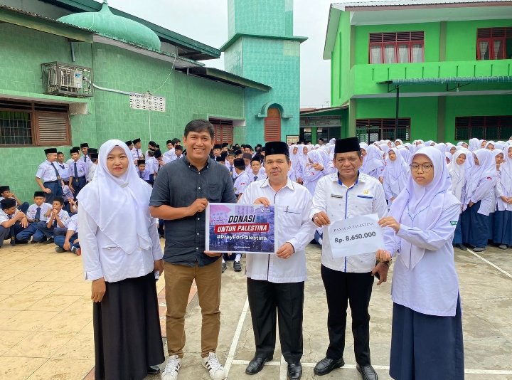 Peduli Palestina, MTsN 3 Medan Salurkan Donasi Melalui DD Waspada