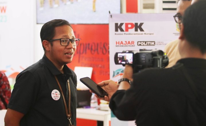 Hari Kedua Roadshow Bus KPK di Sumut,   Ribuan Orang Hadir Ramaikan PRSU