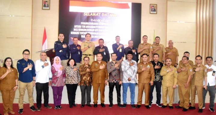 Sekda Teken Berita Acara Pendanaan Pilbup Deli Serdang 2024