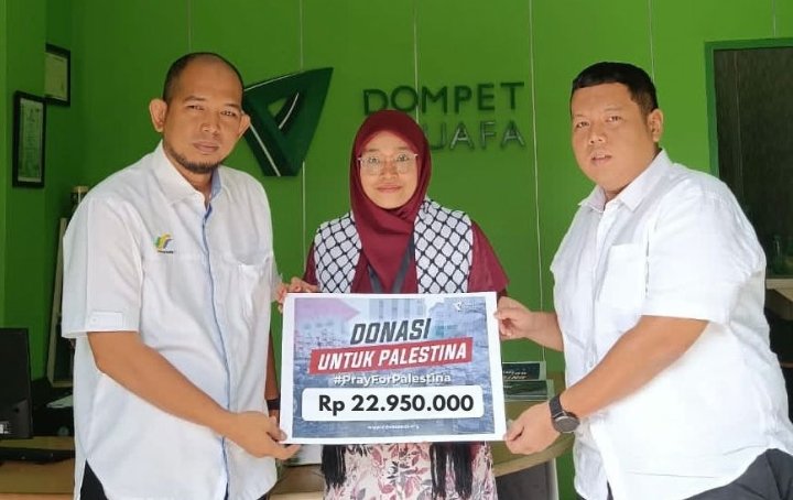 Karyawan PTPN III Kantor Operasional Medan Salurkan Donasi Untuk Korban di Palestina ke DD Waspada