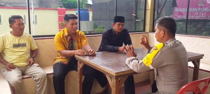 Personel Polsek Prapat Janji Laksanakan Cooling System Dengan Masyarakat
